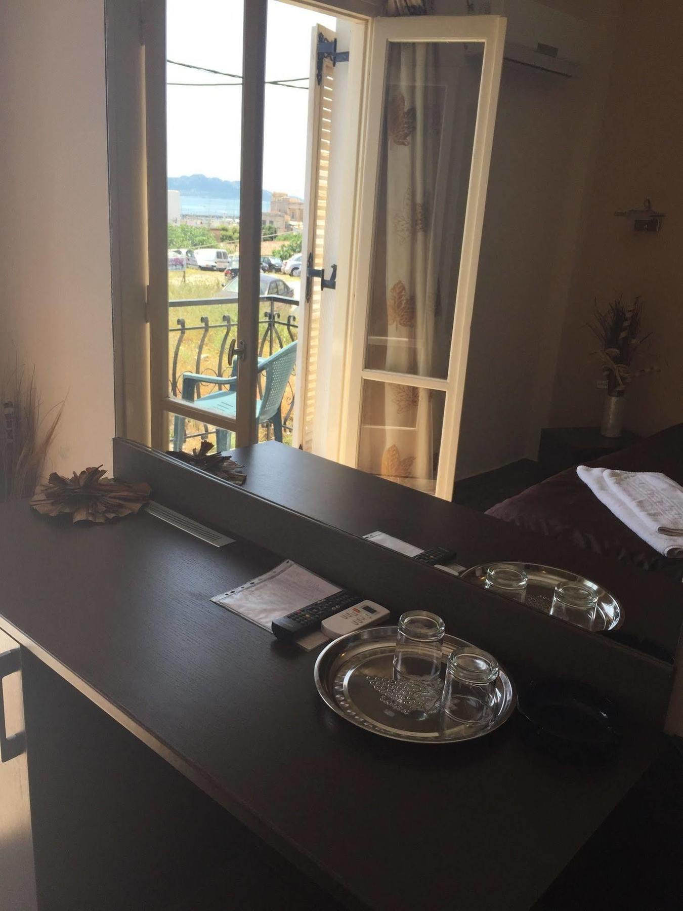 Hotel Ulrika Aegina Zewnętrze zdjęcie
